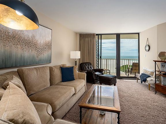 2nd image of 440 Seaview Ct APT 1207