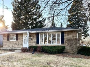 6302 Pershing Blvd, Kenosha, WI 53142