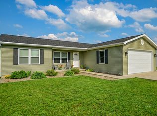 2056 Mace Dr, Albany, OH 45710