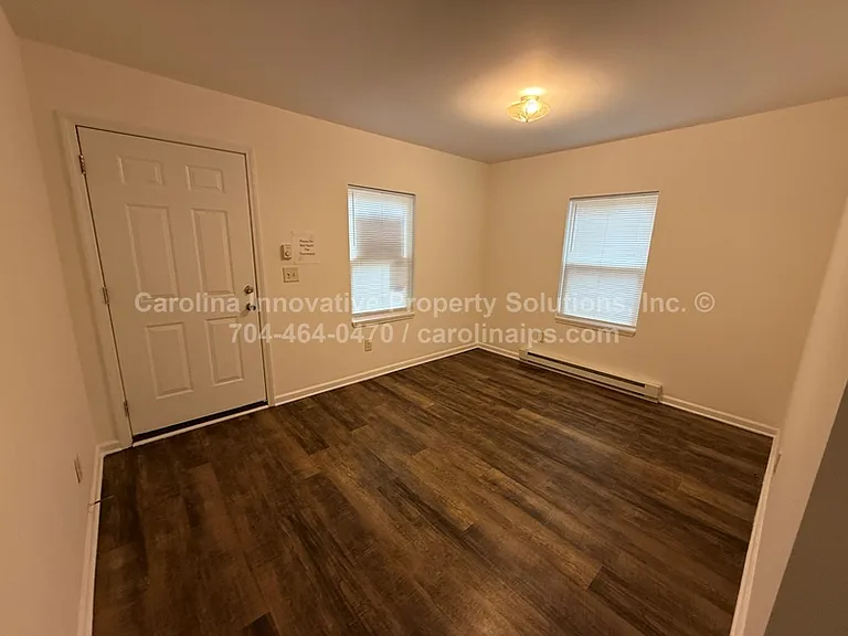 1800 Newland Rd #3 — Photo 3