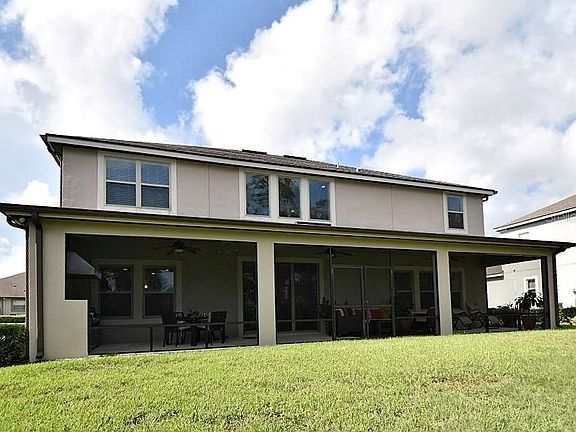 2nd image of 918 Sherbourne Cir