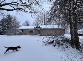 9323 Williams Rd, North East, PA 16428