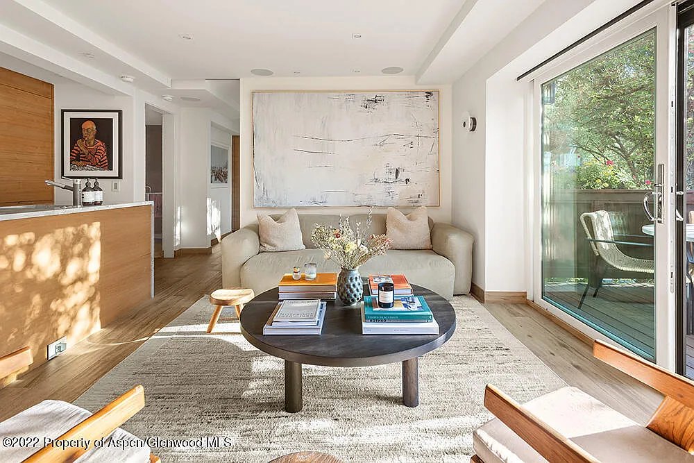 1 bed, 1.0 bath, 466 sqft, $10,500 — Photo 4