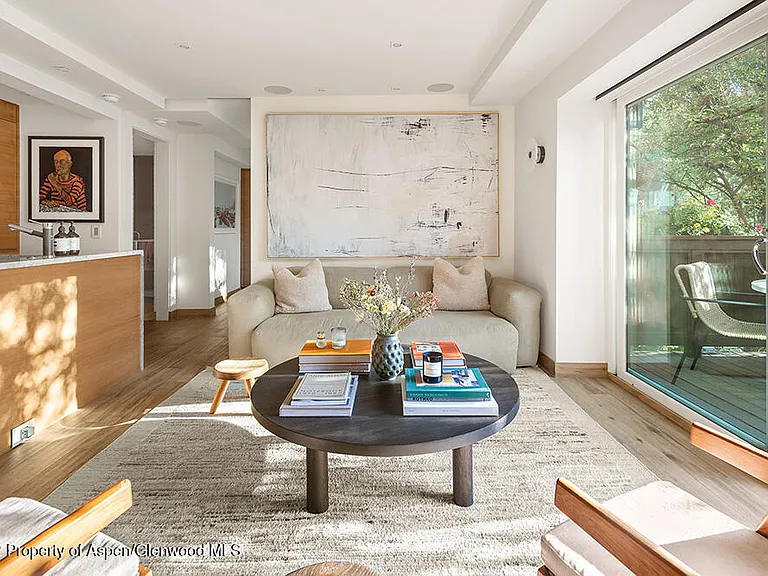 119 E Cooper Ave #15 — Photo 4