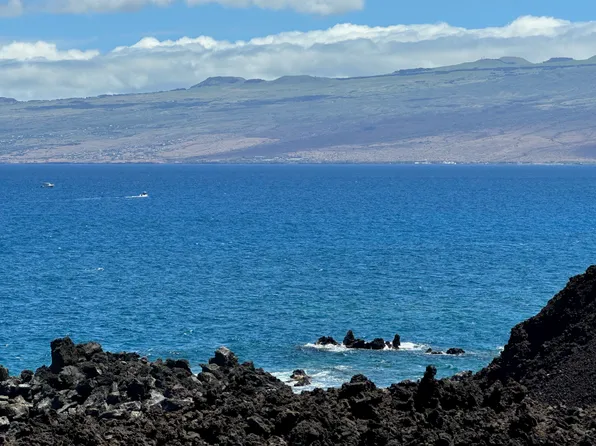 68-1002 Ke Kailani Dr #3, Kamuela, HI 96743