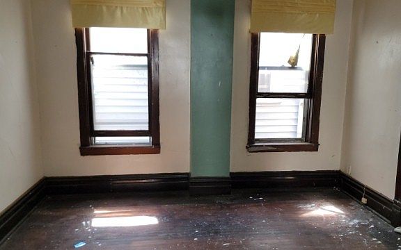 4th image of 5751 S Carpenter St