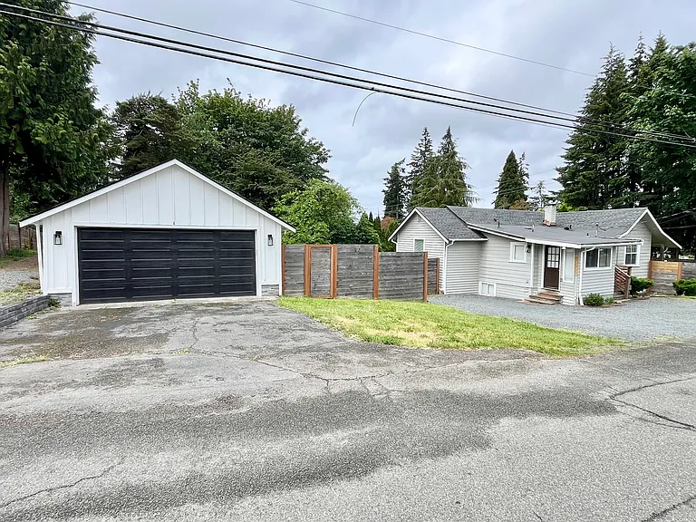 21202 50th Ave W — Photo 24