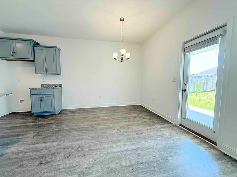 13179 Cavalier St — Photo 14