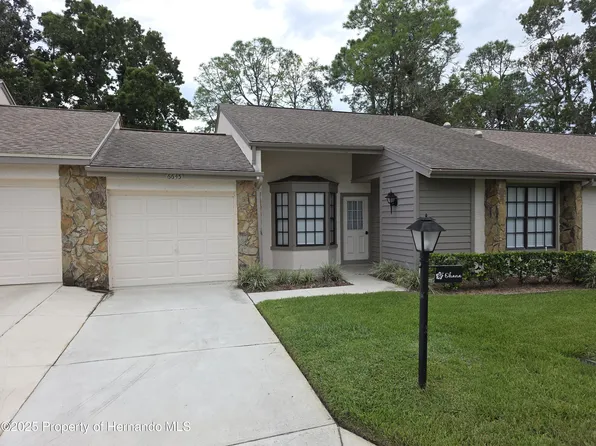 6645 Brambleleaf Dr, Spring Hill, FL 34606