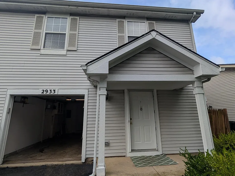 2933 Cedar Glade Dr