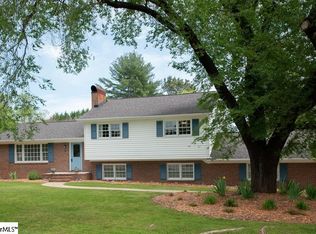 6 Cunningham Rd, Taylors, SC 29687