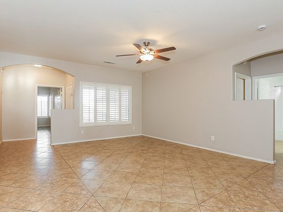 3rd image of 1913 S 83rd Dr