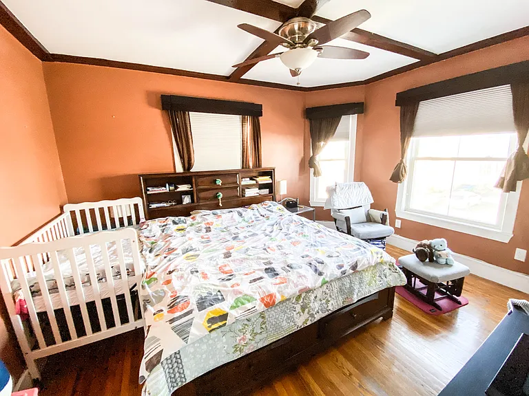 101 Magoun Ave #101 — Photo 9