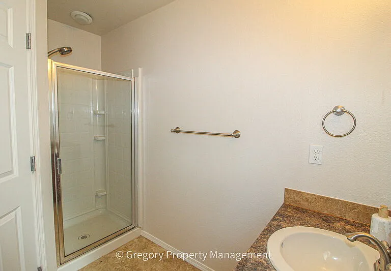 22924 42nd Dr SE — Photo 21