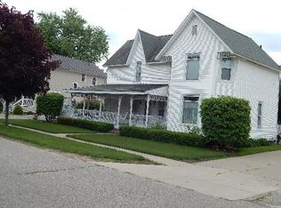 32 Moyers St, Oxford, MI 48371