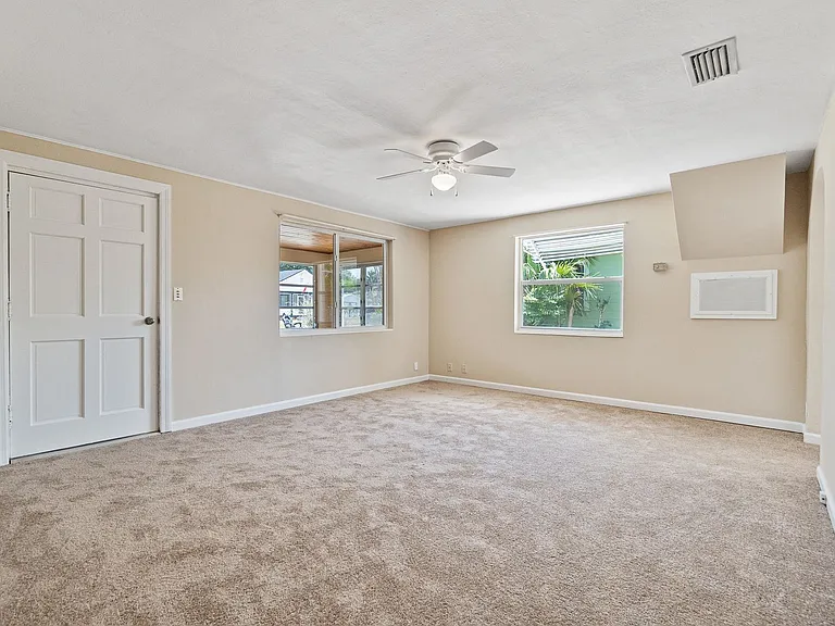 608 Missouri Ave — Photo 8