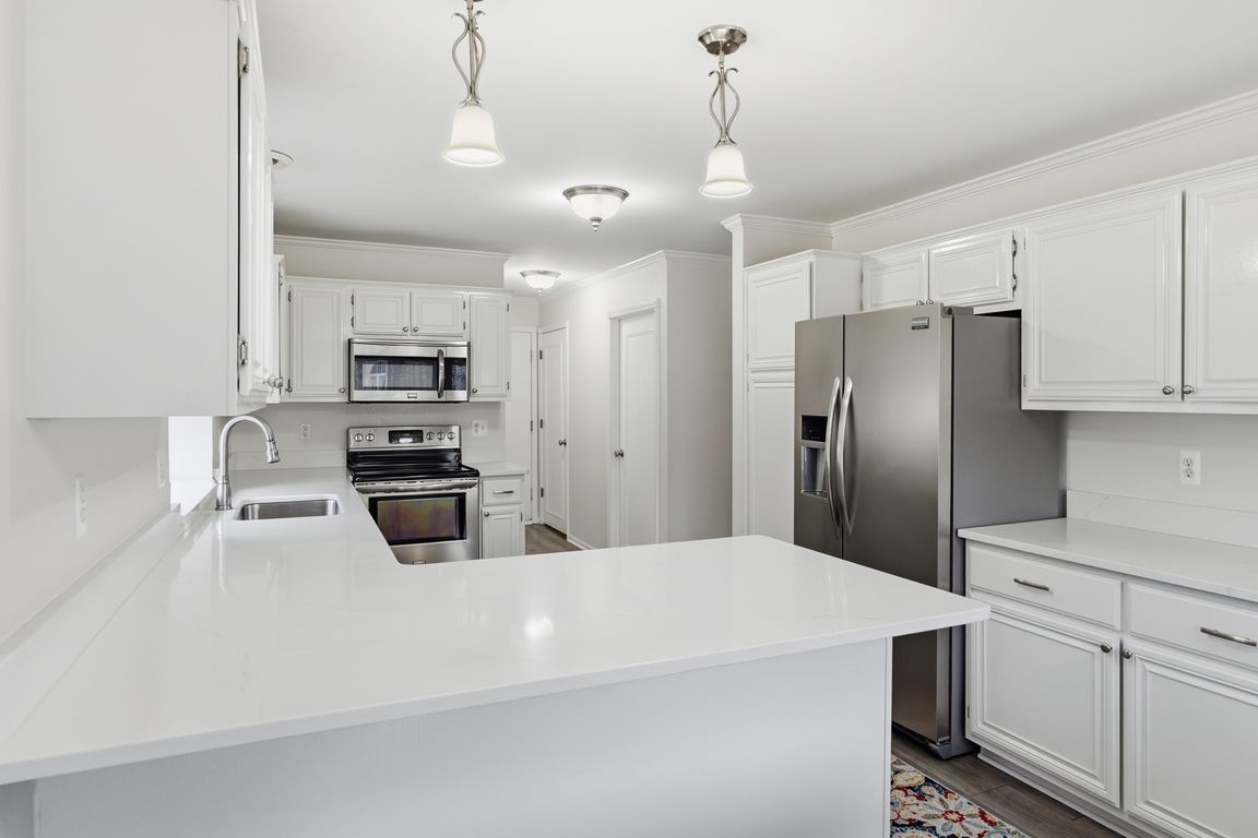 next background image