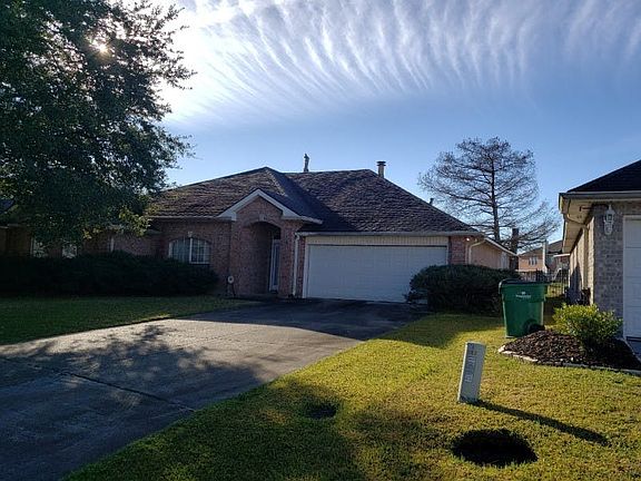 2nd image of 110 Lake Lynn Dr