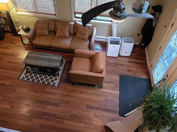 4th image of 120 Fairview Dr