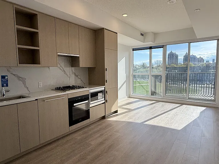 75 Billes Hts #630 — Photo 3