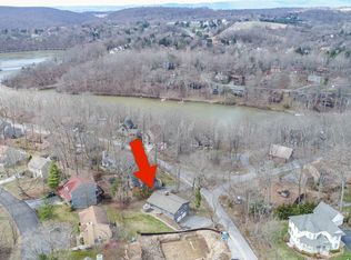 10601 Old Barn Rd, New Market, MD 21774