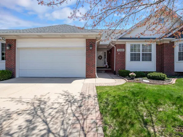 44520 Patricia Dr, Sterling Heights, MI 48314