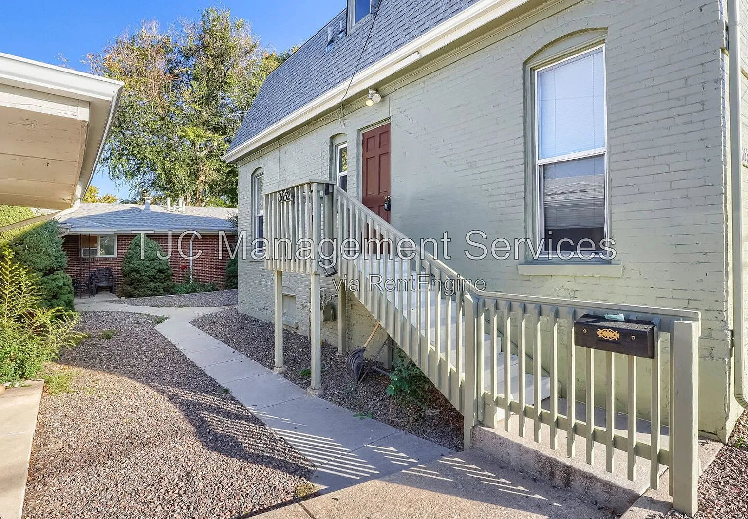 3 bed, 1.0 bath, 650 sqft, $1,575 — Photo 2