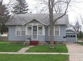 1007 3rd Ave SW, Pipestone, MN 56164