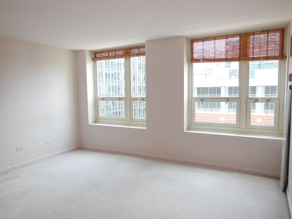 1st image of 345 N Lasalle St #2309