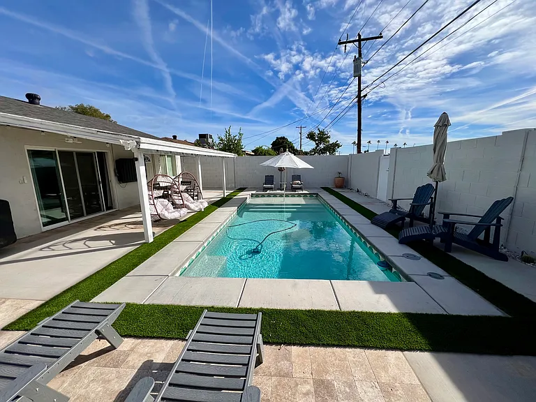 7301 E Almeria Rd — Photo 5
