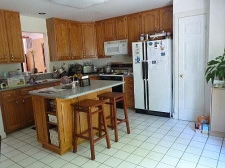 Spacious kitchen