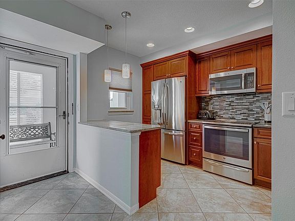 4th image of 404 Cerromar Cir N Unit 109
