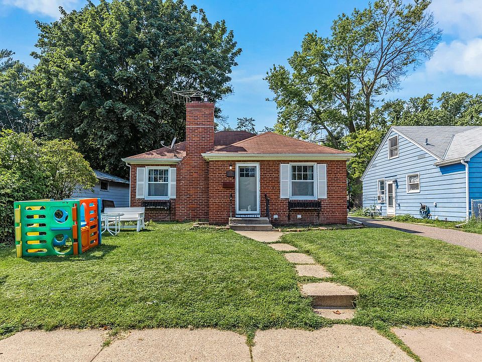 1st image of 2195 Nokomis Ave