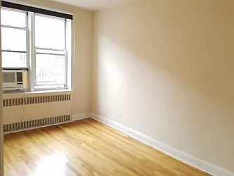 Rented by Winzone Realty Inc