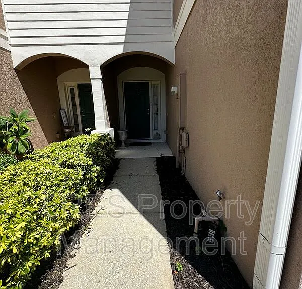 1141 Peralta Ct — Photo 3