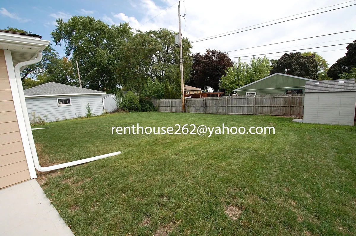 backyard with shed - 1925 Jupiter Ave