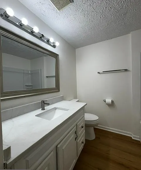 13238 Custom House Ct — Photo 42