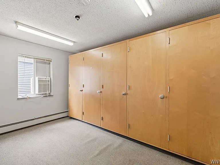 57 Saint Johns Parkside St — Photo 44