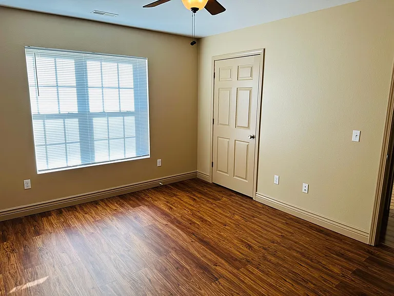 846 Wilcox Rd #2 — Photo 8