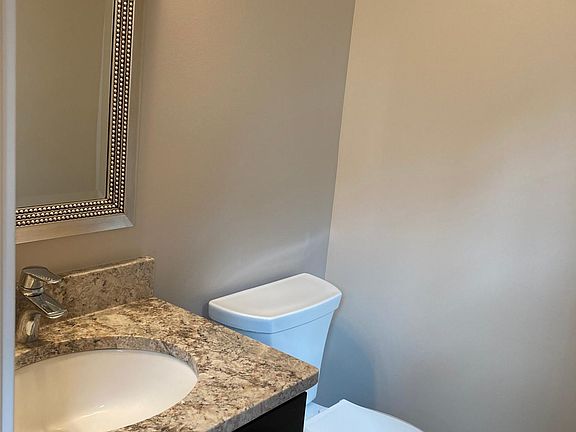 3rd image of 4906 Davenport St APT 2