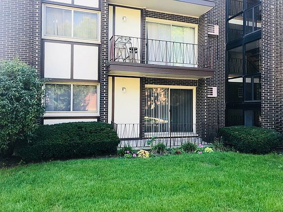 3rd image of 27 S Waiola Ave APT 102