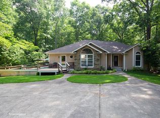 3815 Chattahoochee Rd, Cumming, GA 30041