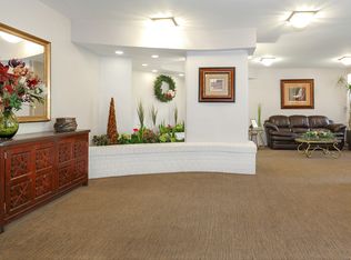 33 Erskine Ave #3, Toronto, ON M4P1Y6