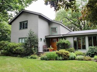 23 Agnes Cir, Ardsley, NY 10502