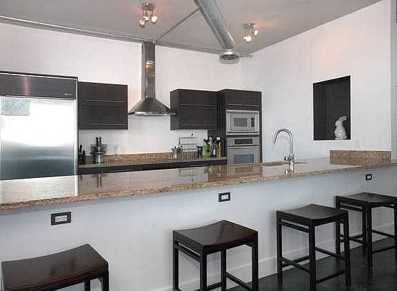 2nd image of 700 NE 25th St APT 1203