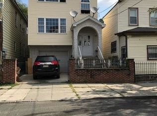 225 Bond St, Elizabeth, NJ 07206
