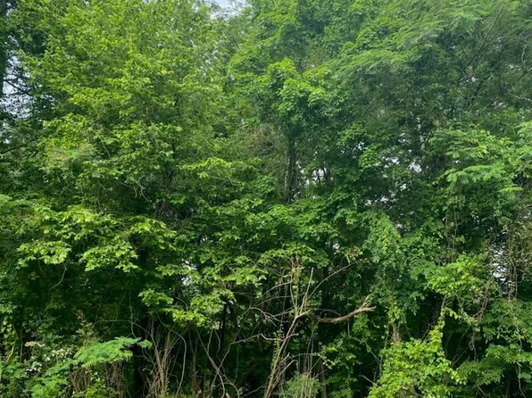 1838 Forest Hill Rd, Macon, GA 31210