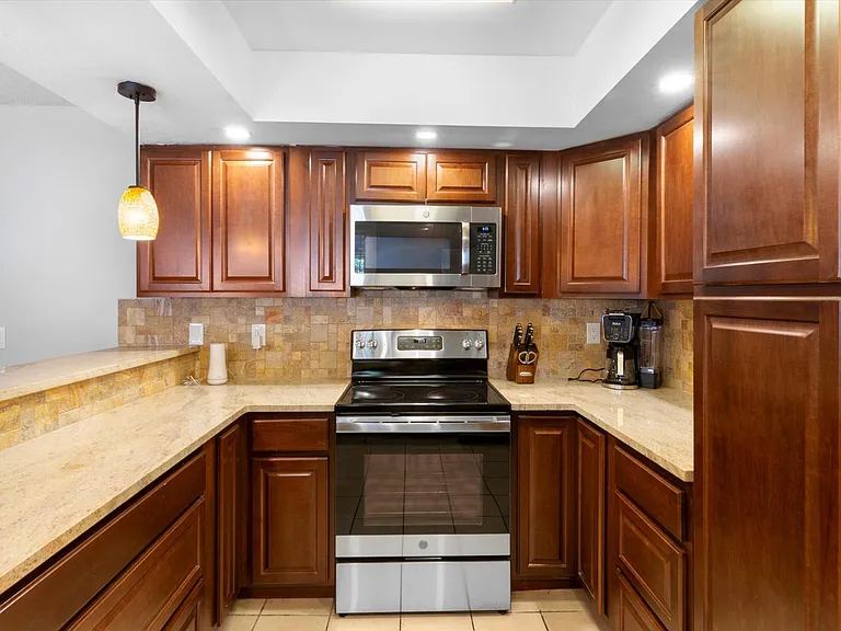 10217 Santa Paula Ave NE — Photo 20