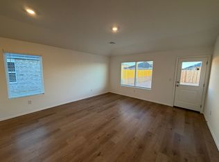 9320 NW 129th St, Yukon, OK 73099