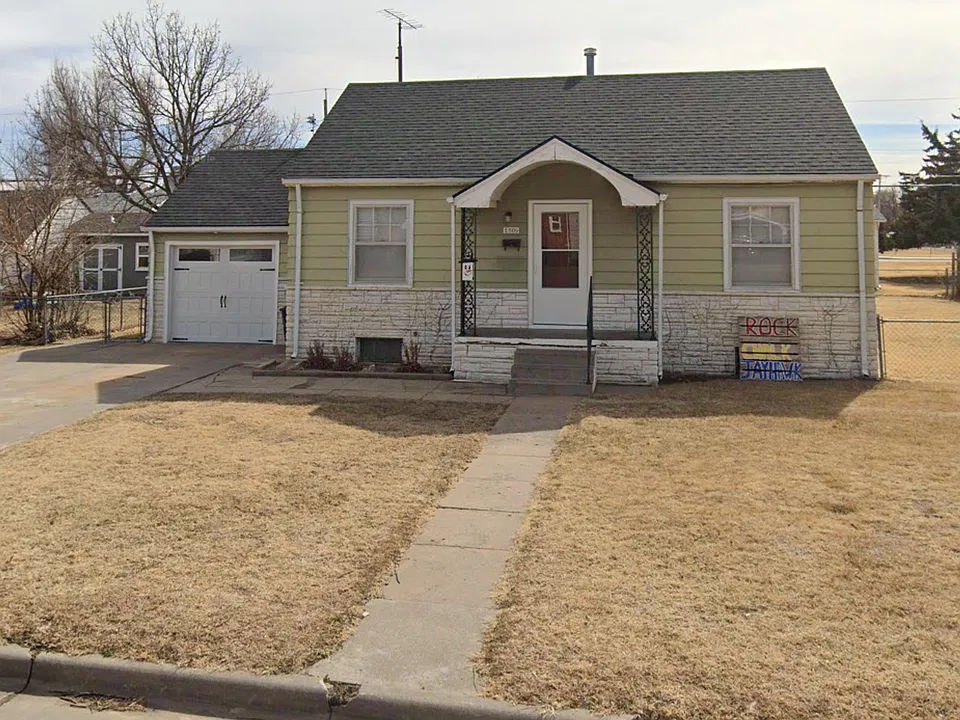 2509 Walnut Dr